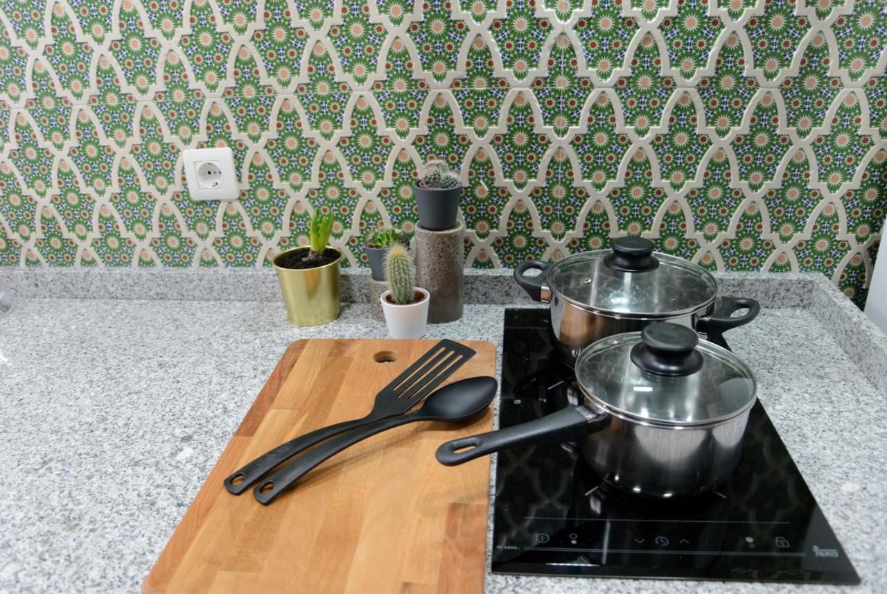 Apartamentos Puerta Real Sevilla Eksteriør bilde